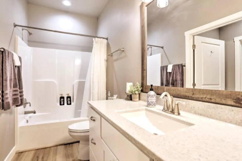 New! Cozy & Modern Spearfish Home Near Downtown! Εξωτερικό φωτογραφία