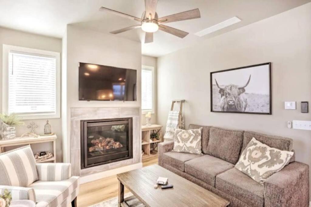 New! Cozy & Modern Spearfish Home Near Downtown! Εξωτερικό φωτογραφία